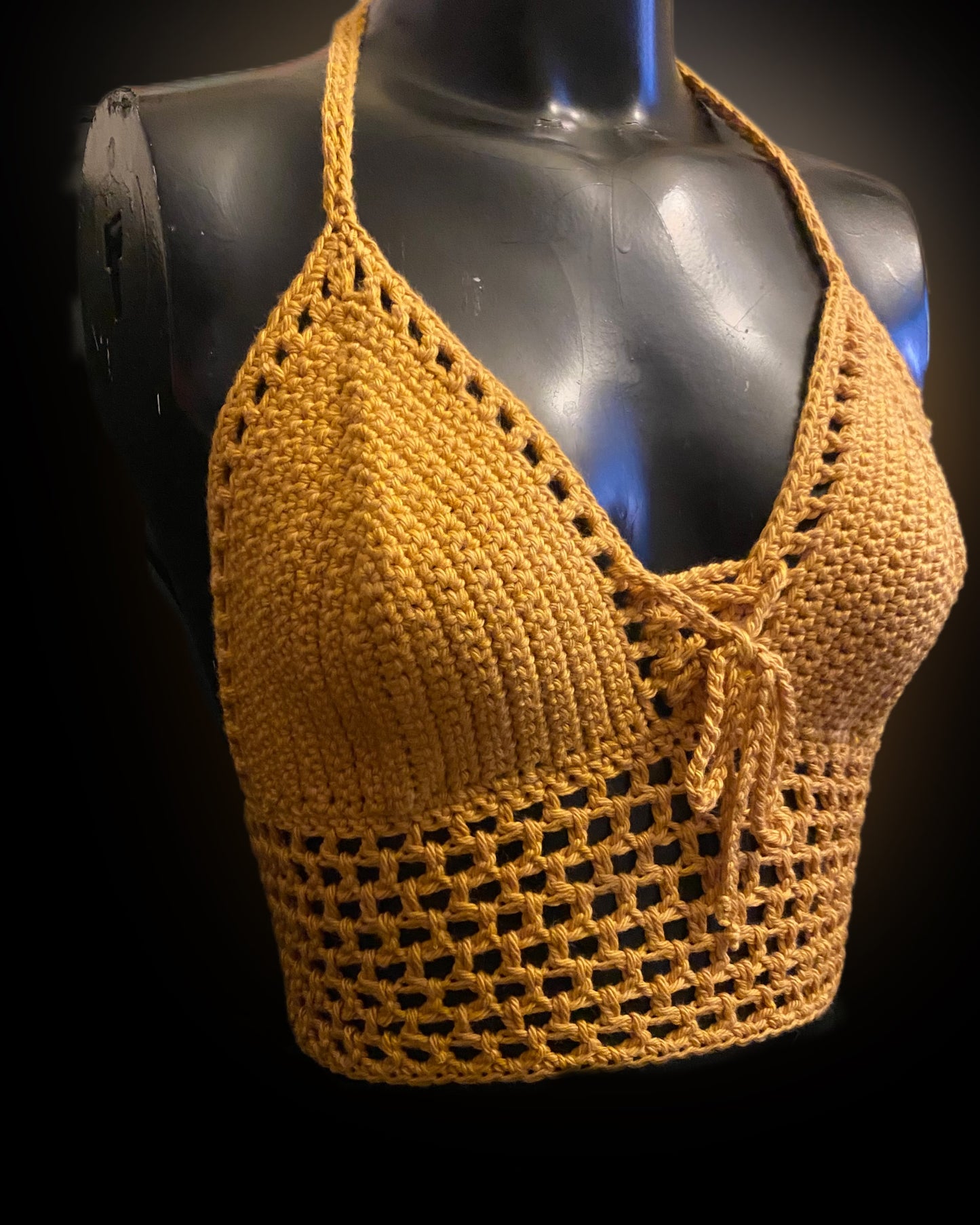 Brittany Gold Top